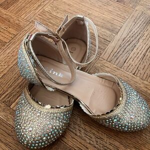 Size 13 sparkly dress shoes